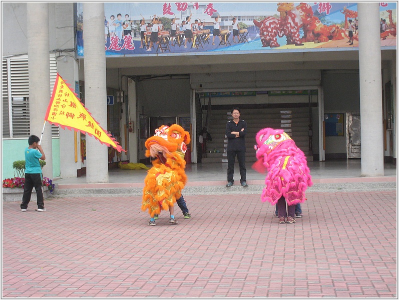 2014-03-13 14-33-45路過加祿國小枋山分校.JPG